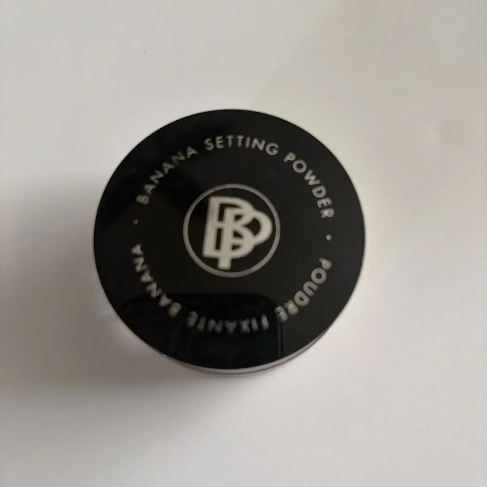 Bellapierre Banana Setting Powder Medium 4g/0.14oz Full Size Sealed Makeup